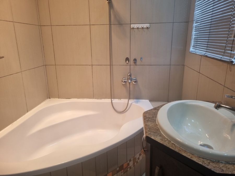 4 Bedroom Property for Sale in Vaalpark Free State